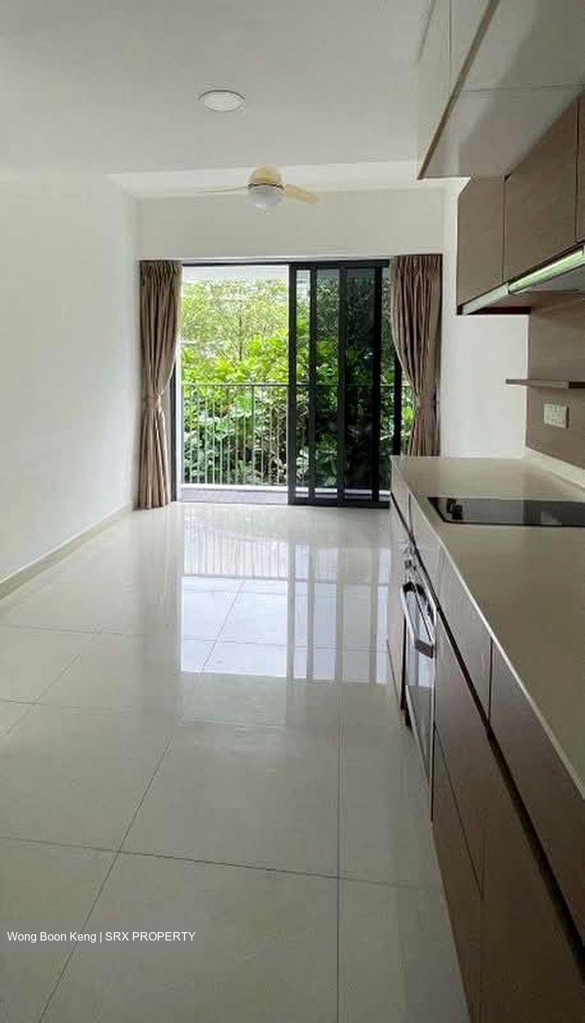 Coco Palms (D18), Condominium #577589001